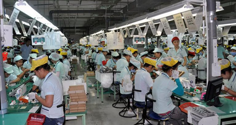 Nón Vải Công Nhân – Trang Bị Bảo Hộ Lao Động Không Thể Thiếu